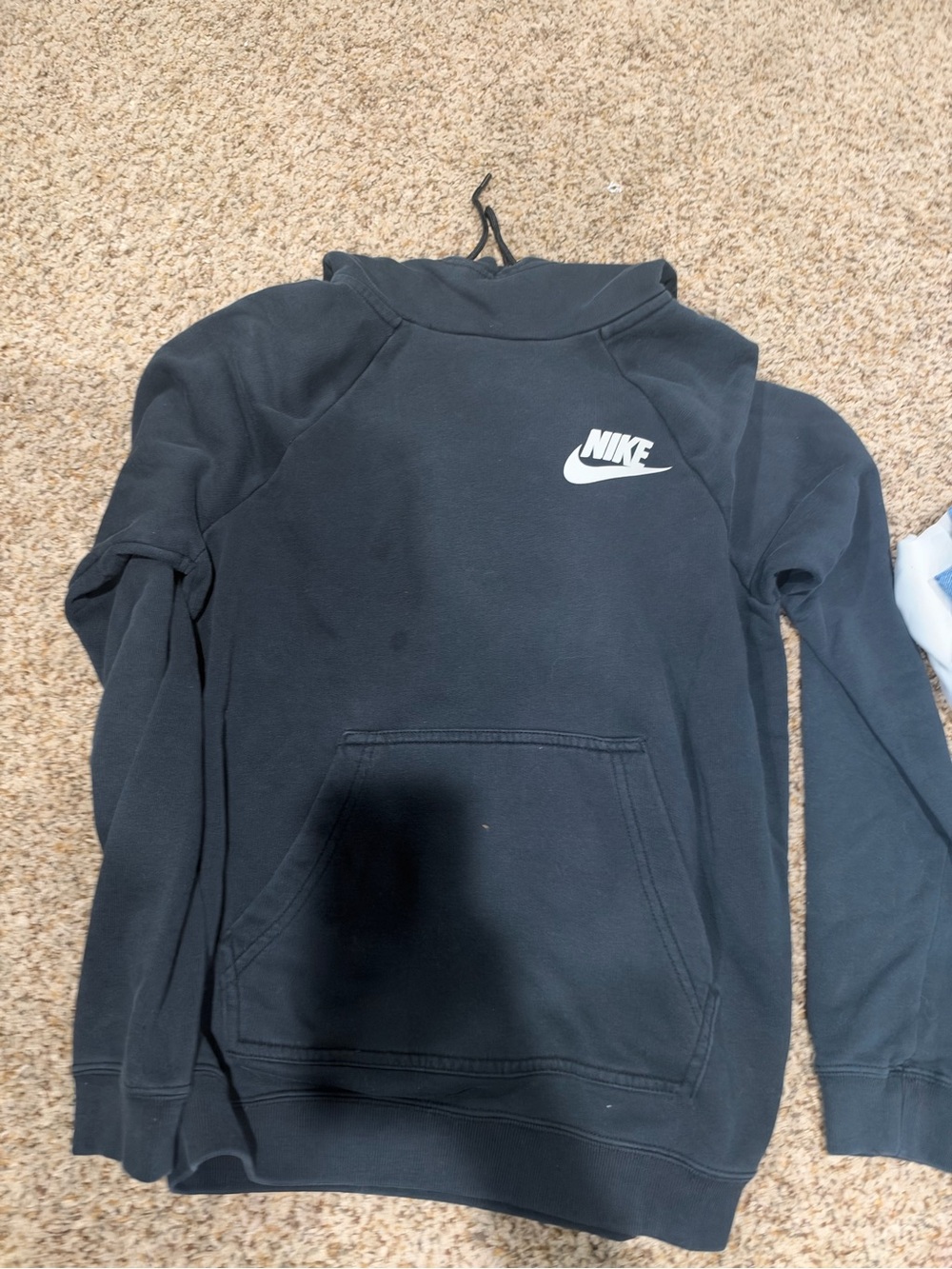 Nike womens Black Crewneck Pullover Sweatshirt